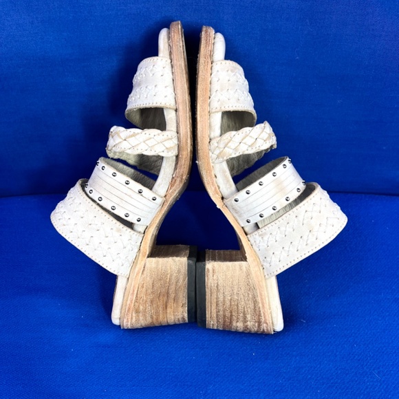 🚫SOLD! •NWOT |•FREEBIRD🦅BY STEVEN•| Albuquerque Sandals Beige Cream Tan Size - Picture 9 of 16